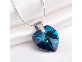 Ogrlica Crystals from Swarovski® s kristalnim privjeskom u obliku srca, Bahama plava